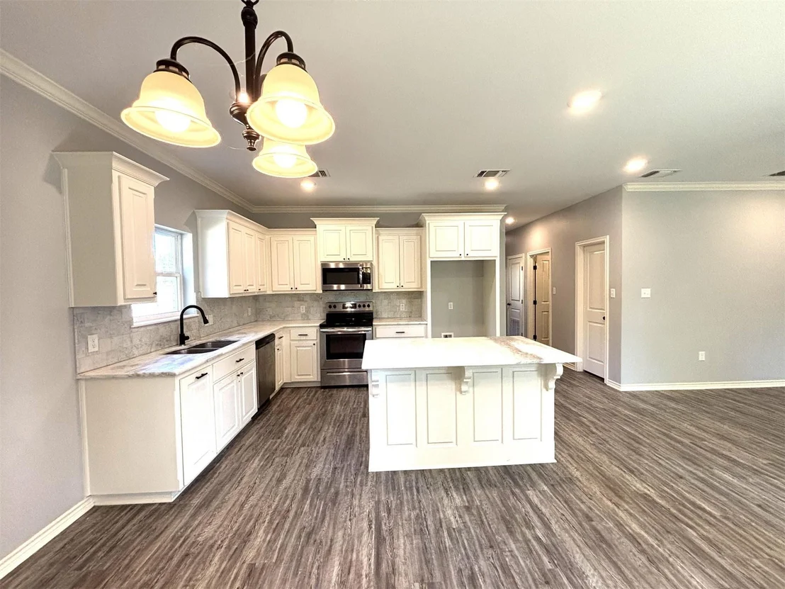 Photo of 196 Twisted Oaks Drive