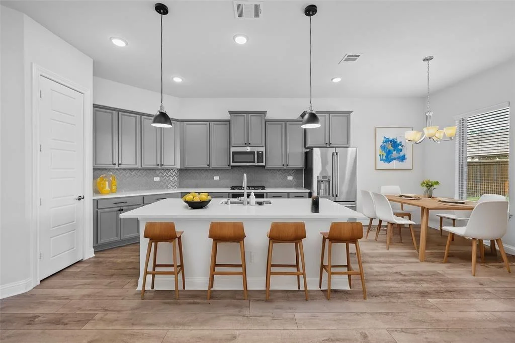 Photo of 4325 Victoria Pine Drive