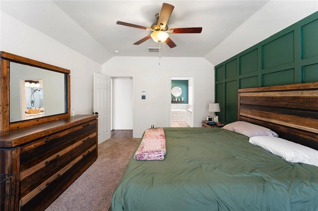 Photo of 151 N Wynnoak Circle