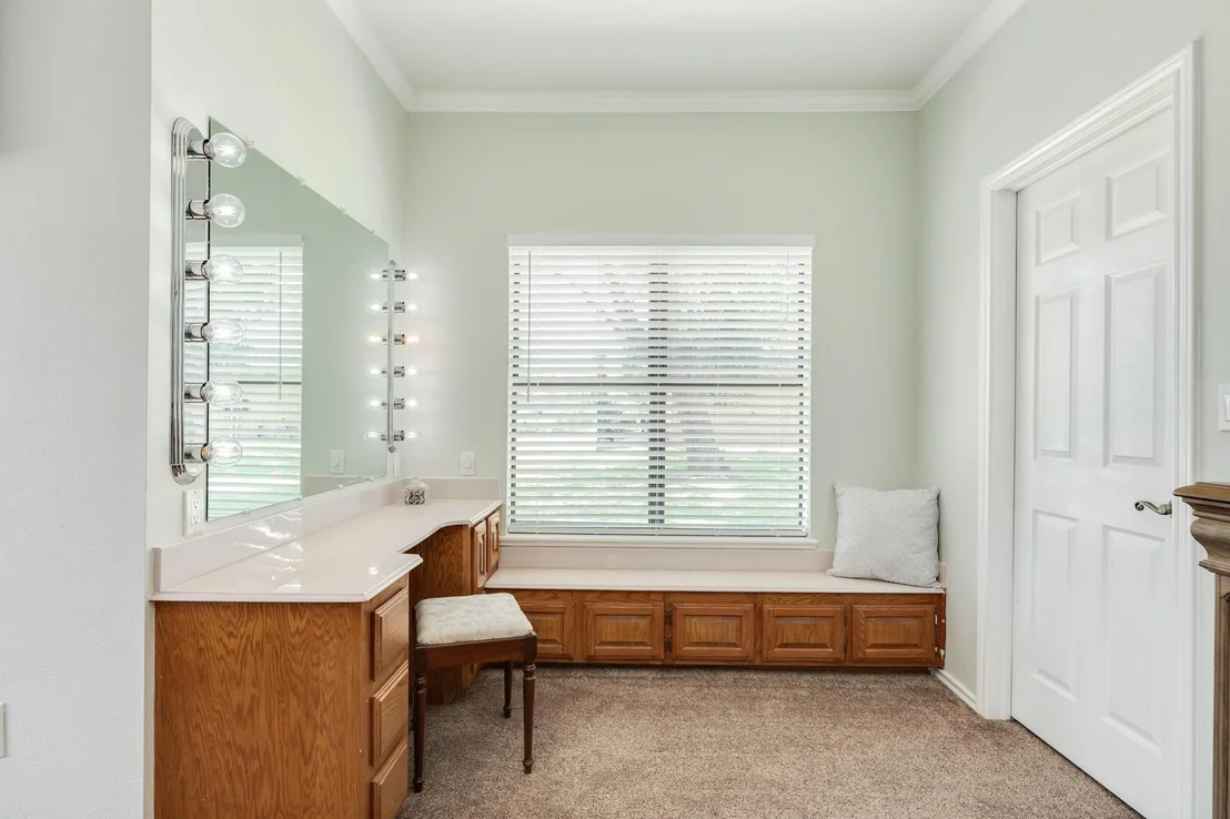 Photo of 41 Robinhood Lane