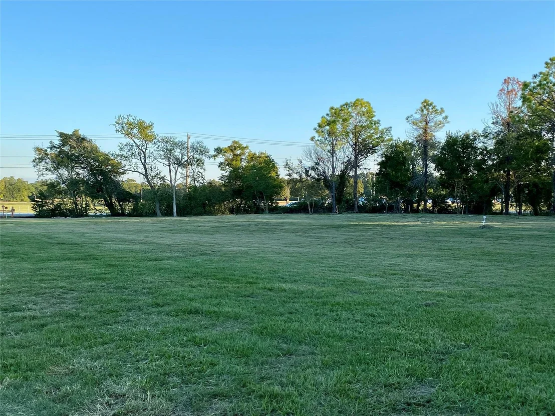 Photo of 2609 Hughes Road