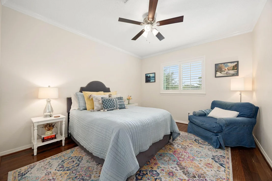 Photo of 137 White Drive