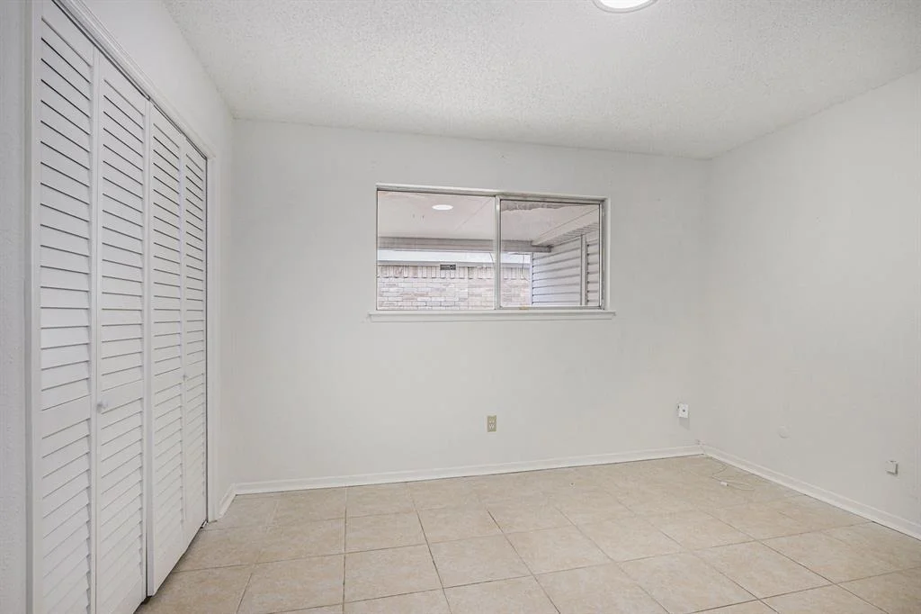 Photo of 6138 Linnhaven Drive