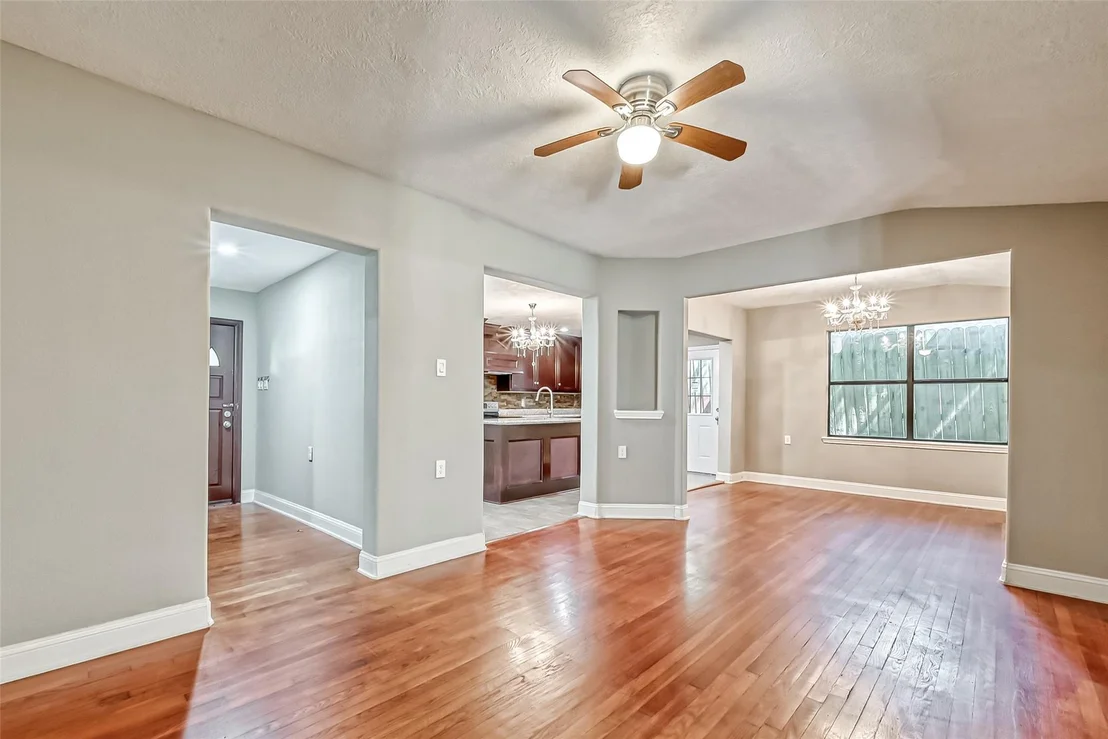 Photo of 1918 Westcrest Drive