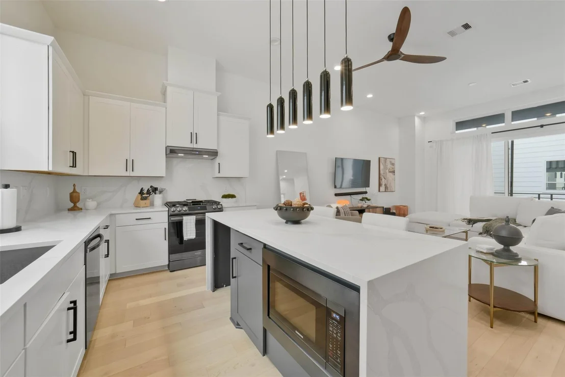 Photo of 3006 Lamar Street