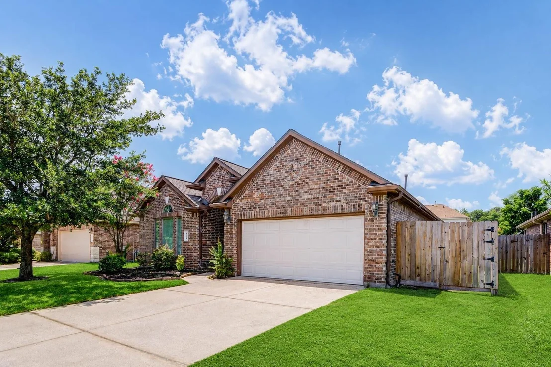 Photo of 434 Carson Ridge Drive