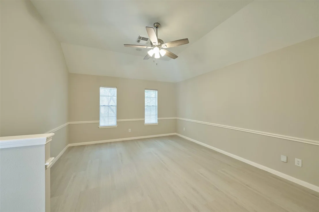 Photo of 12415 Shadowknoll Drive