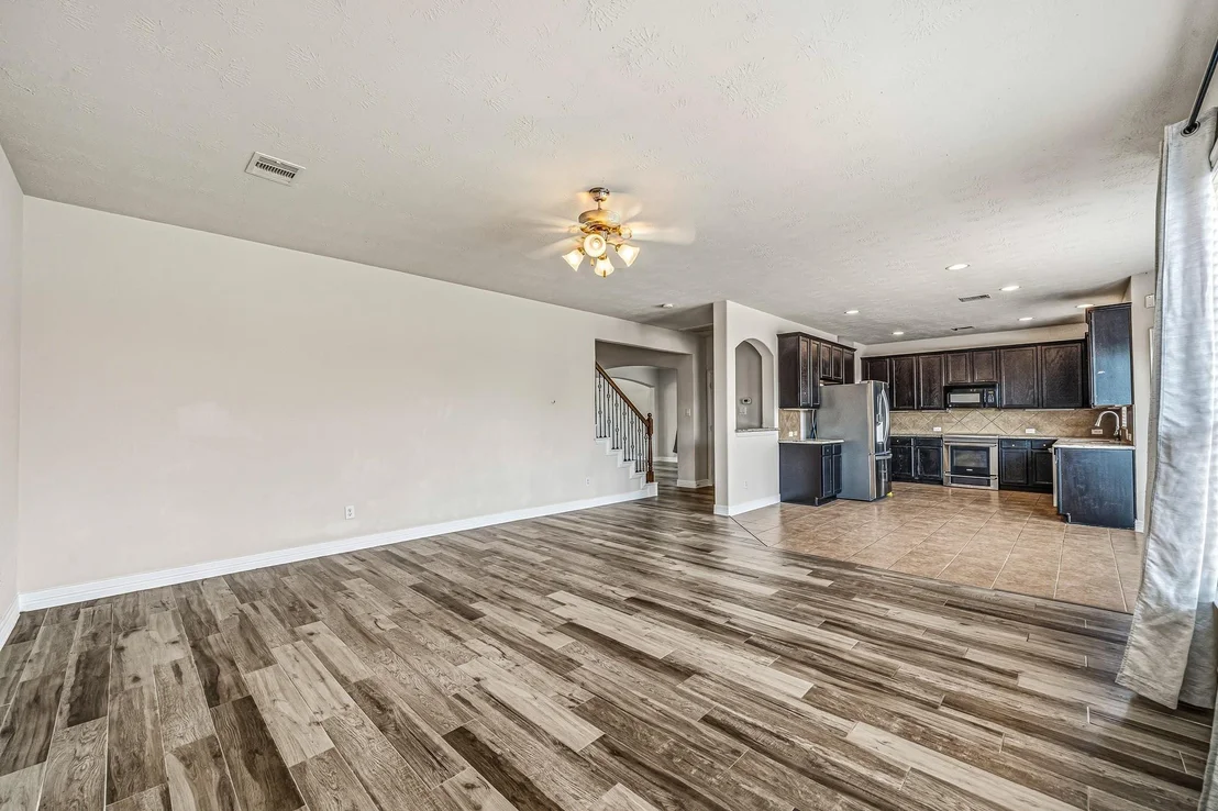 Photo of 22922 Jetty Manor Lane