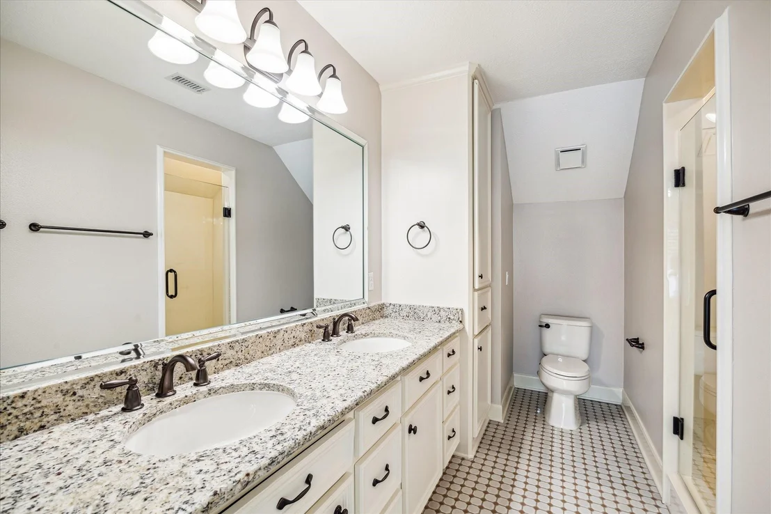 Photo of 30 Halfmoon Court