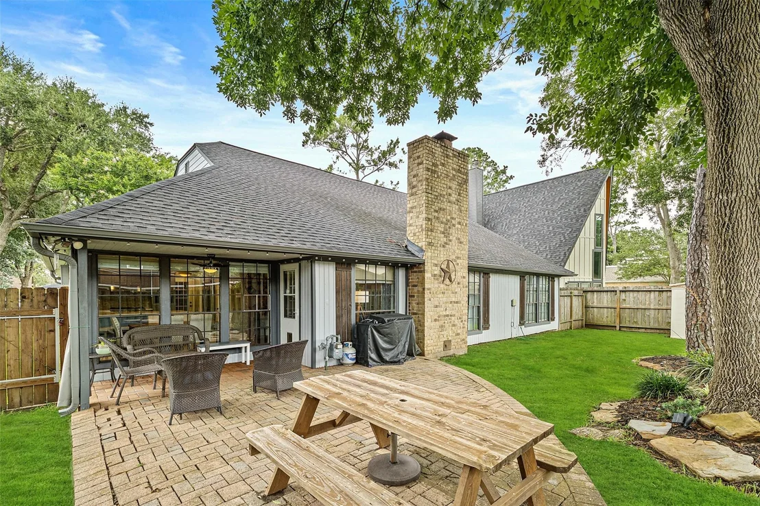 Photo of 2709 Pine Needle Lane