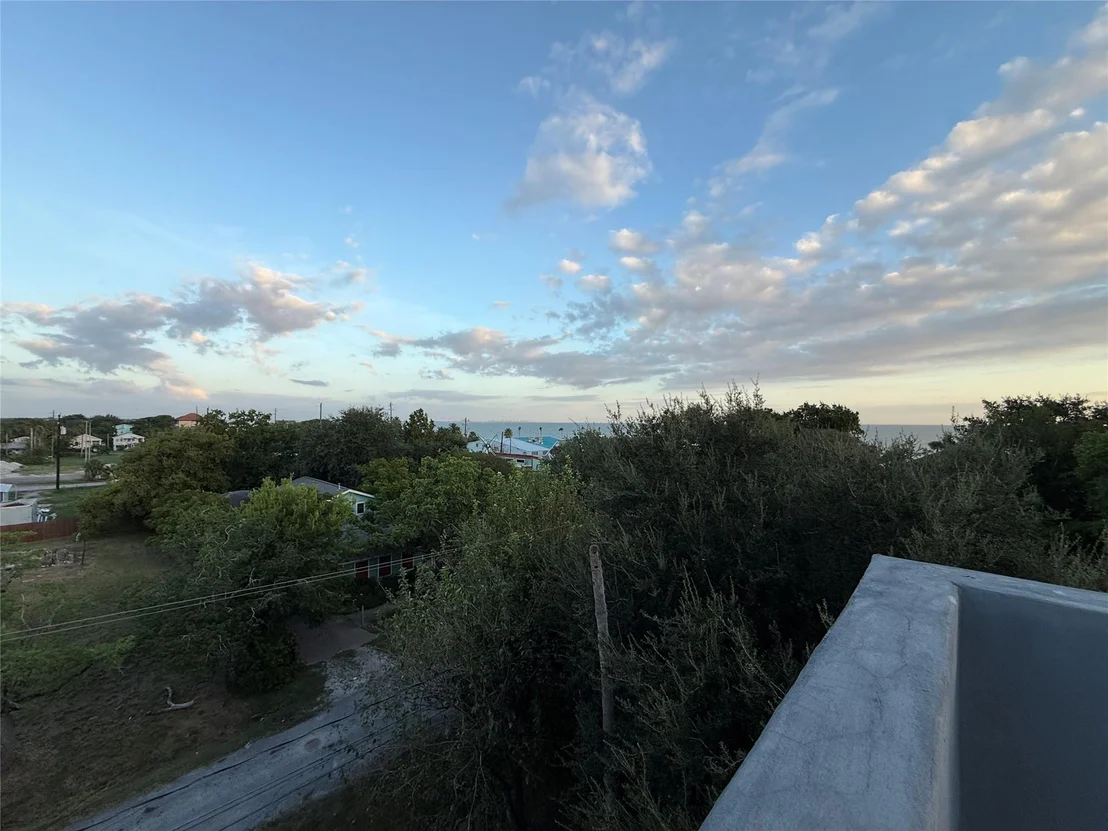 Photo of 127 5th Street