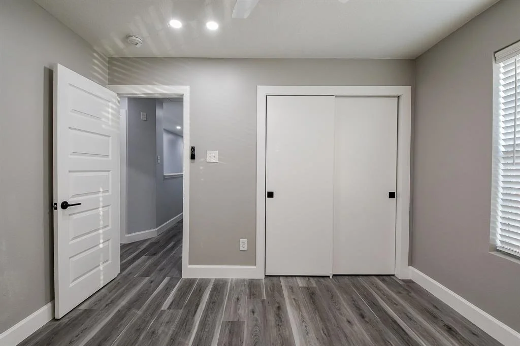 Photo of 15822 Land View Drive