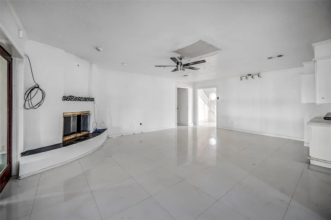 Photo of 618 Cypresswood Drive