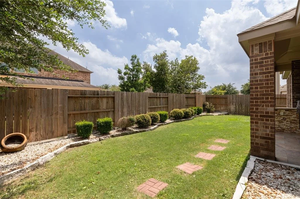 Photo of 28647 Maple Red Drive
