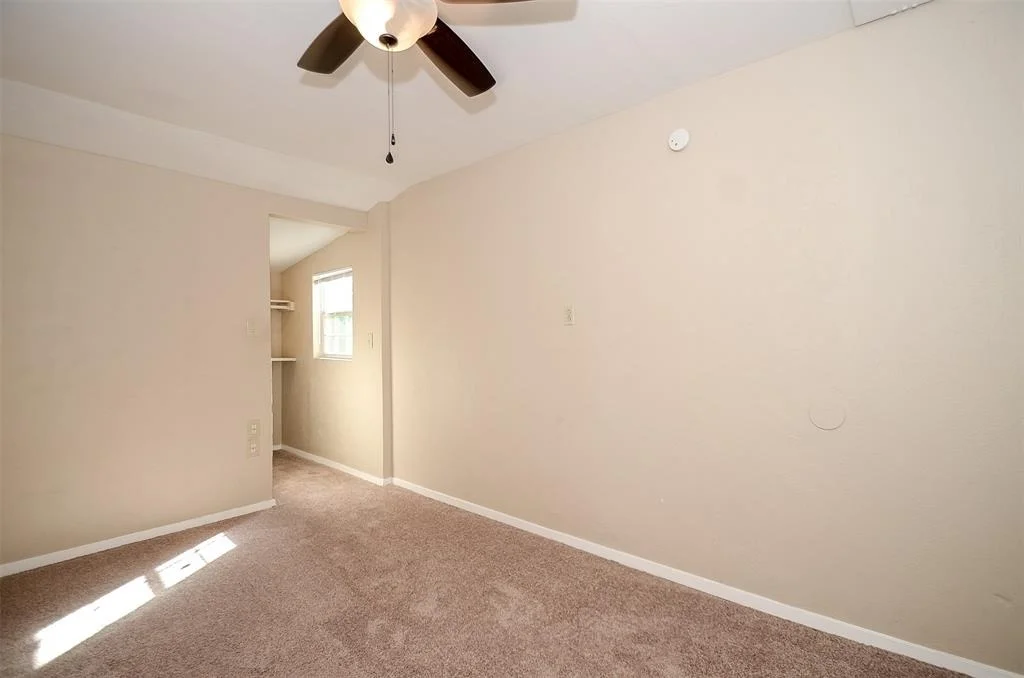 Photo of 1718 Foxlake Drive