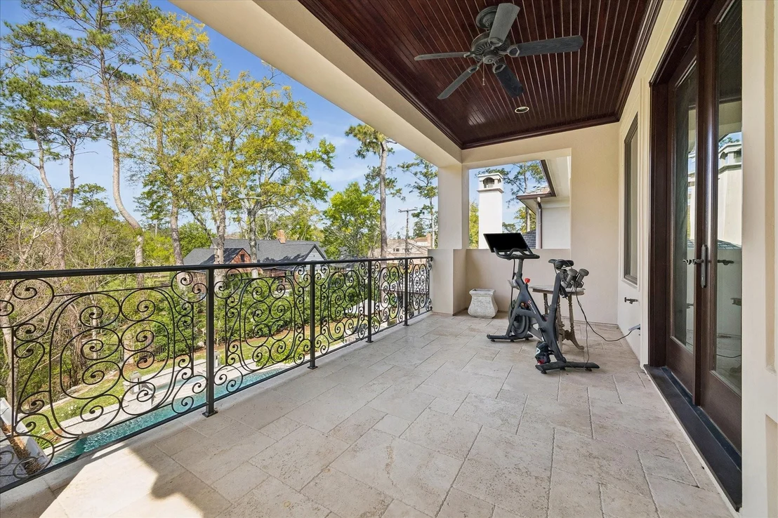 Photo of 107 Willowend Drive