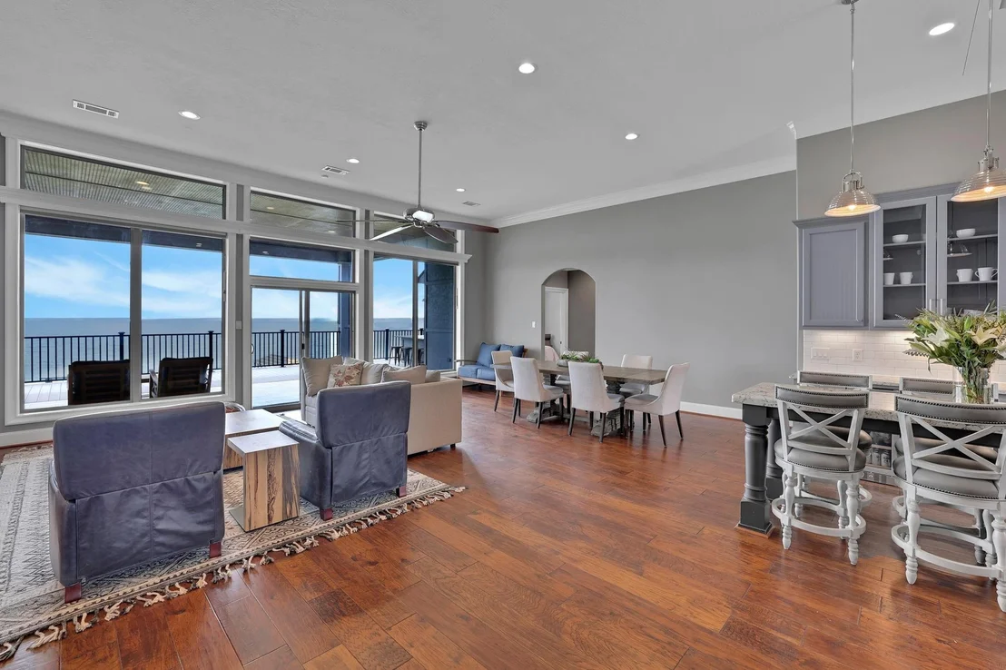 Photo of 260 Legacy Boulevard