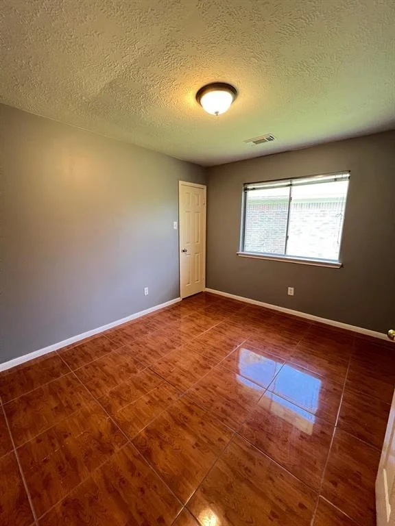 Photo of 3107 Pheasant Trail Drive