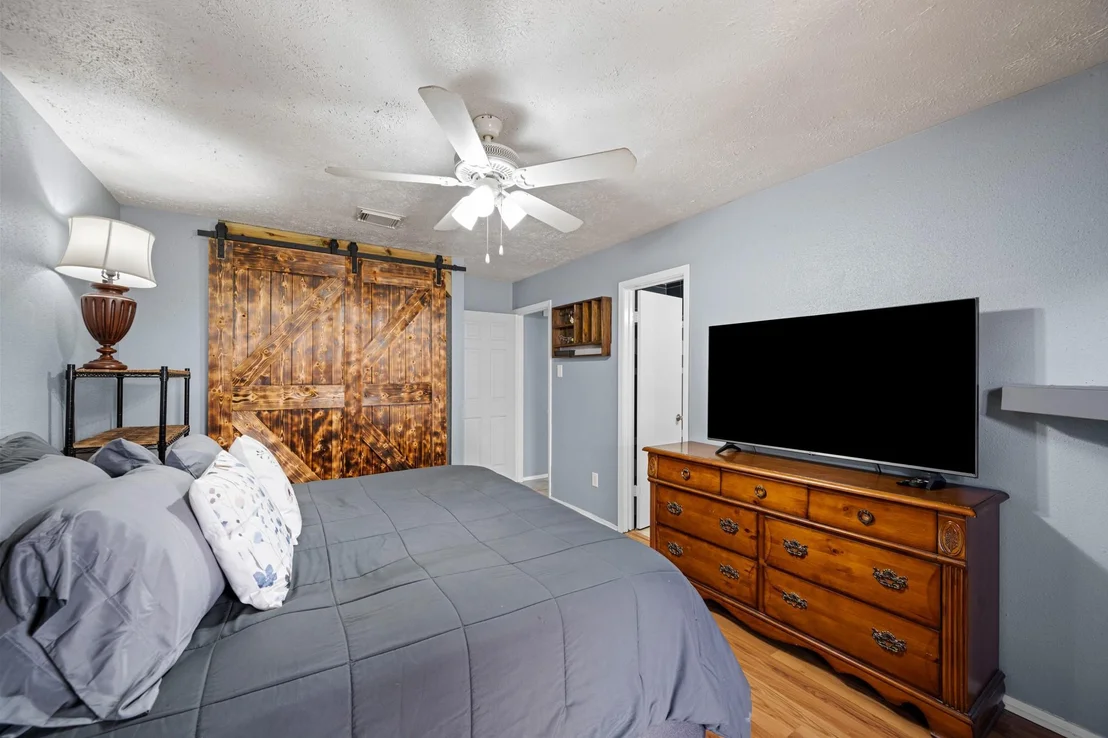 Photo of 1804 Spruce Drive
