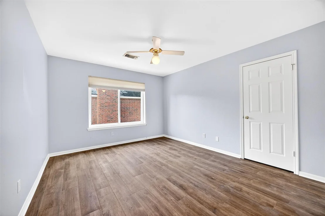 Photo of 5718 Henniker Drive