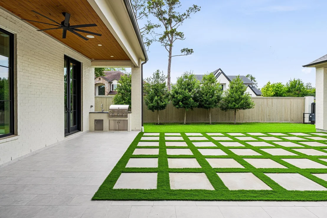 Photo of 8722 Lupton Lane