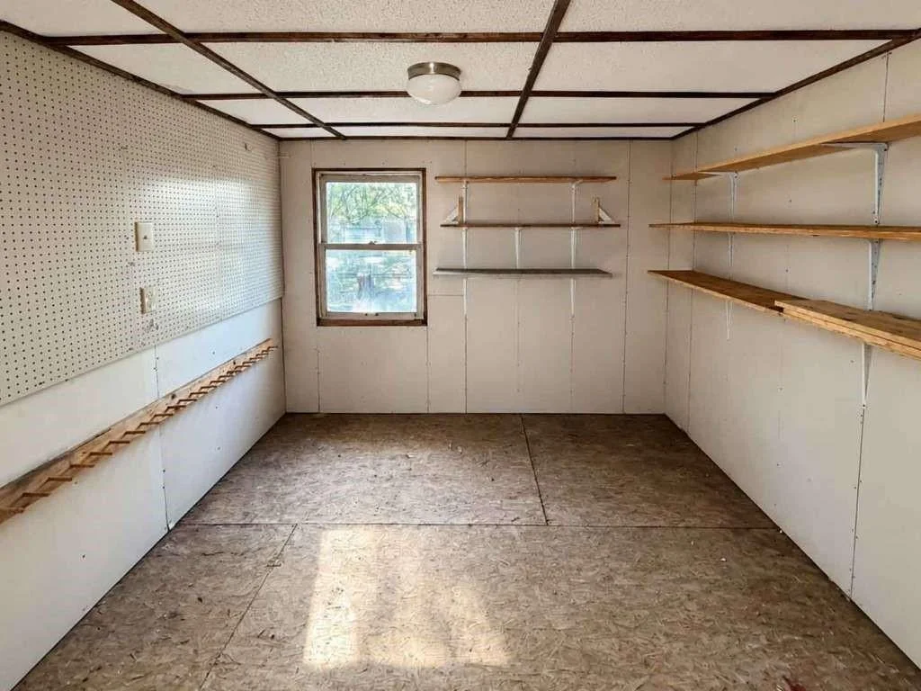 Photo of 108 W 9th Street