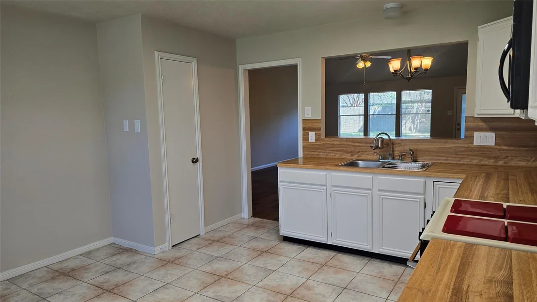 Photo of 11102 Fall Breeze Drive