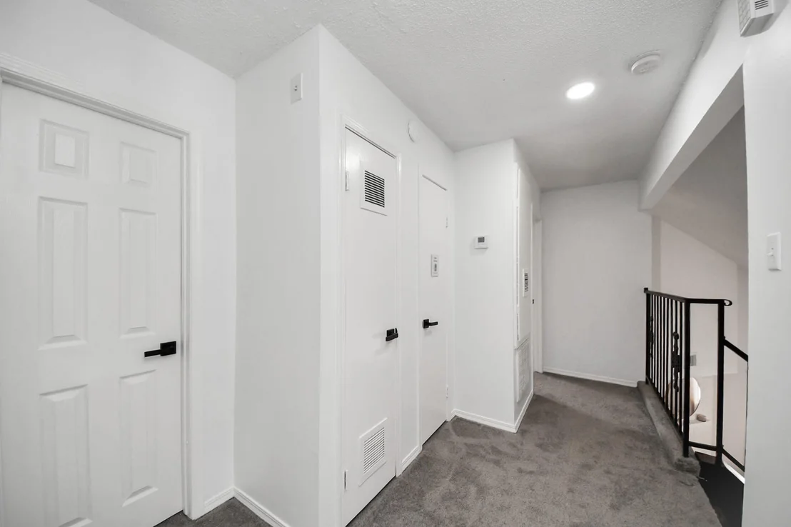 Photo of 8631 Valley Ledge Drive