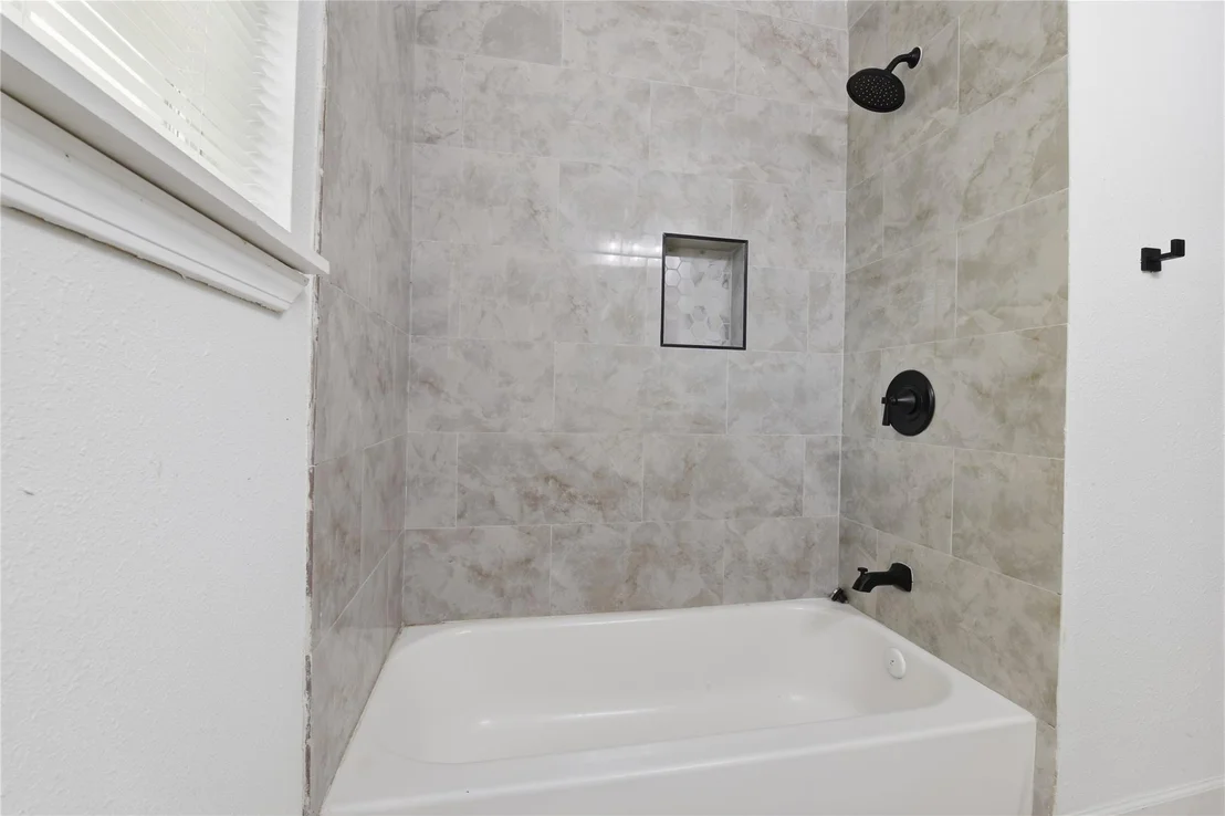 Photo of 2217 Creston Drive