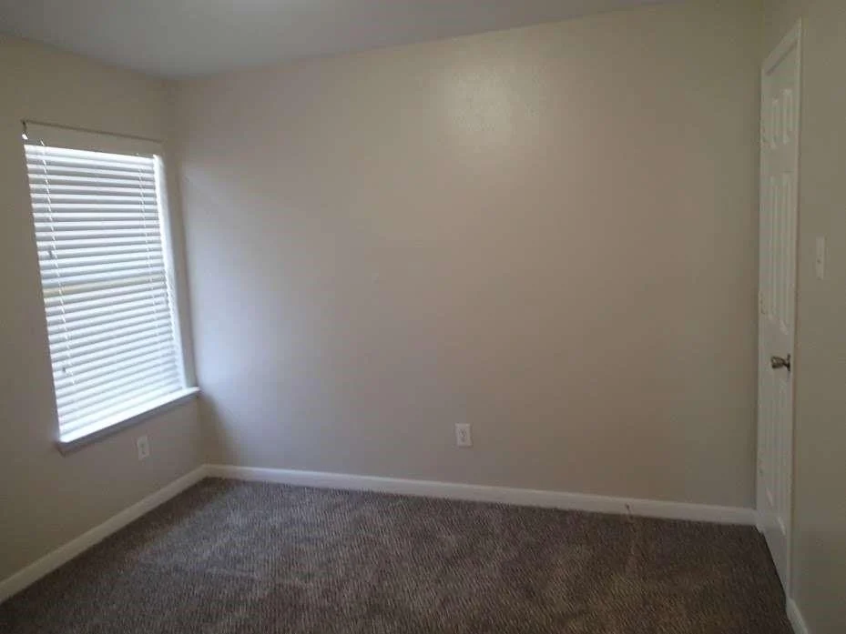 Photo of 6906 Lost Timber Lane