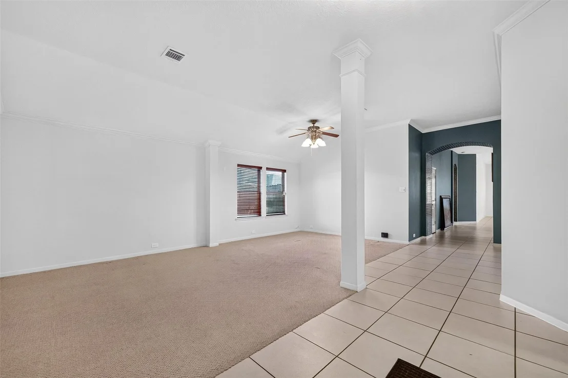 Photo of 15734 Bannowsky Lane