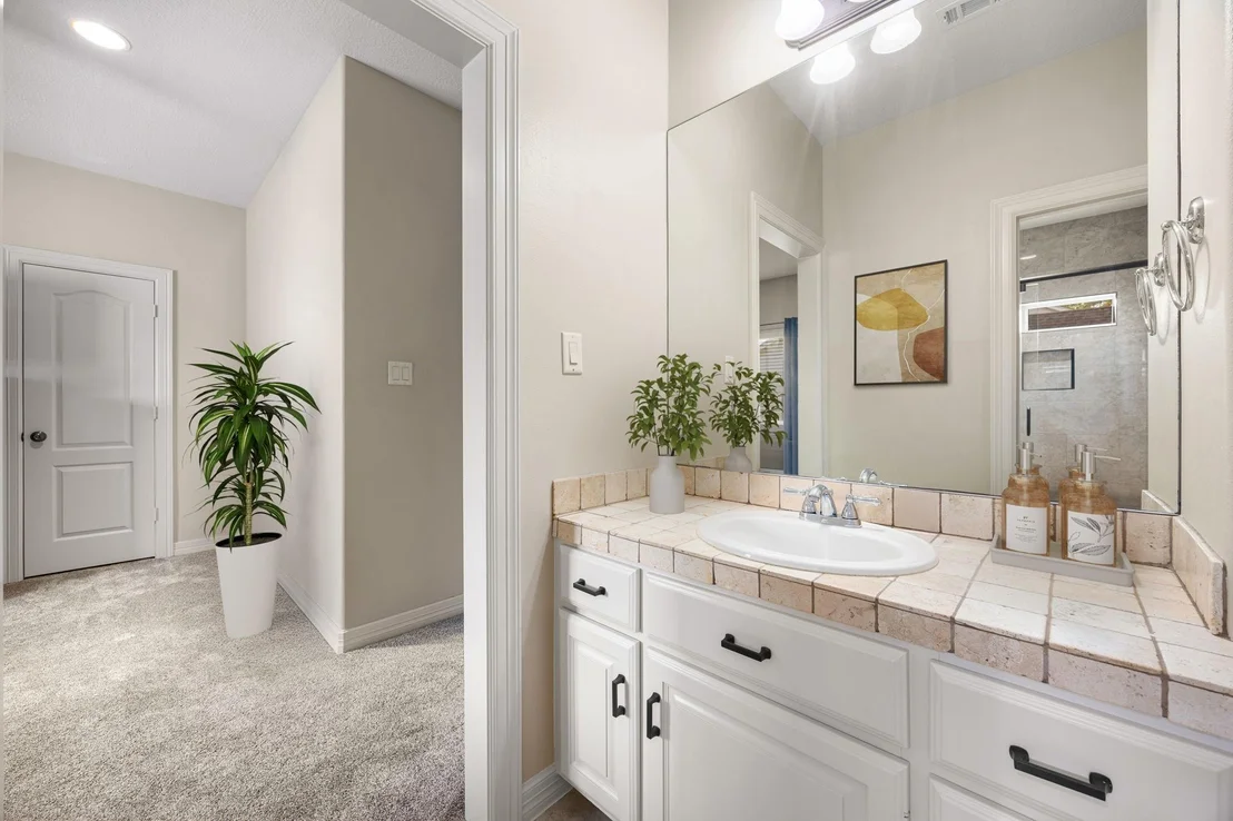 Photo of 17621 Shadow Valley Drive