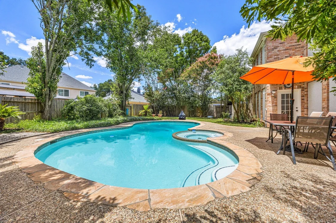 Photo of 2010 Briarchester Drive