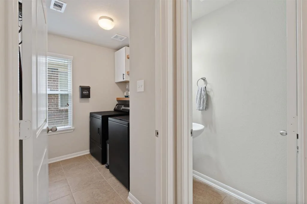 Photo of 1729 Park Oak Drive