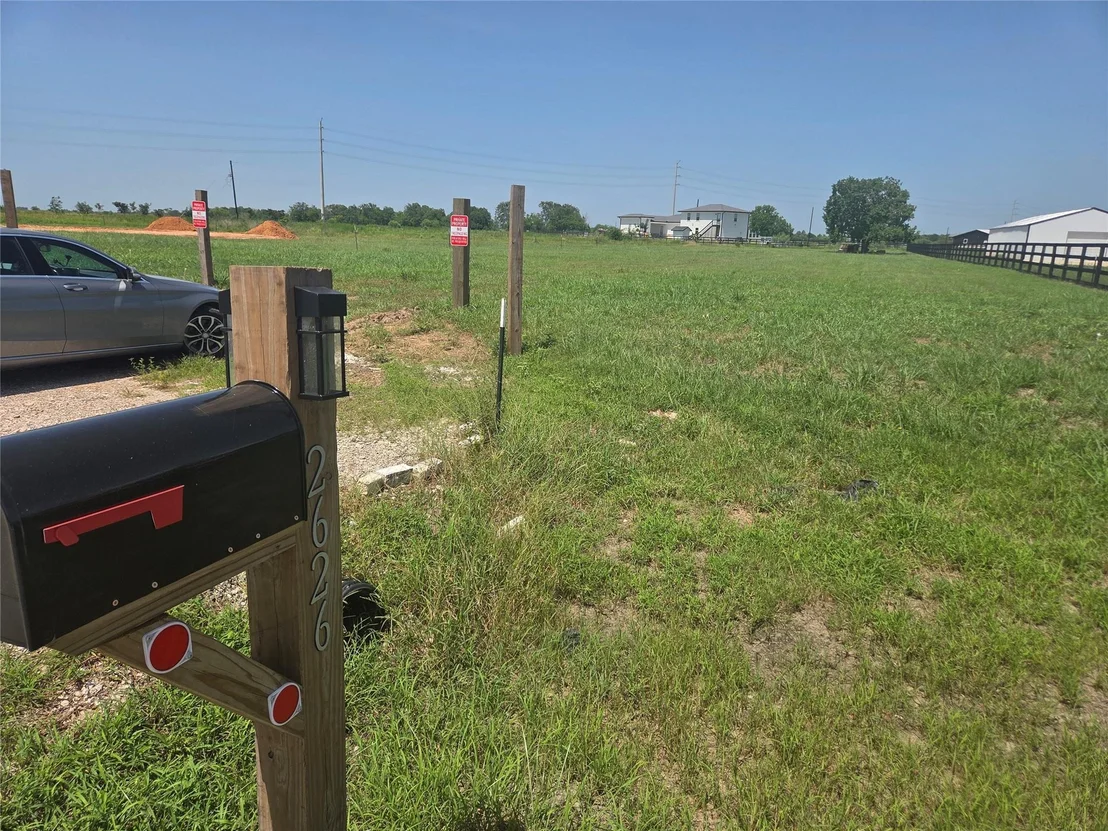 Photo of 2626 Hamlink Road