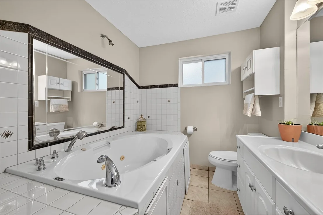 Photo of 3407 Long Shadows St