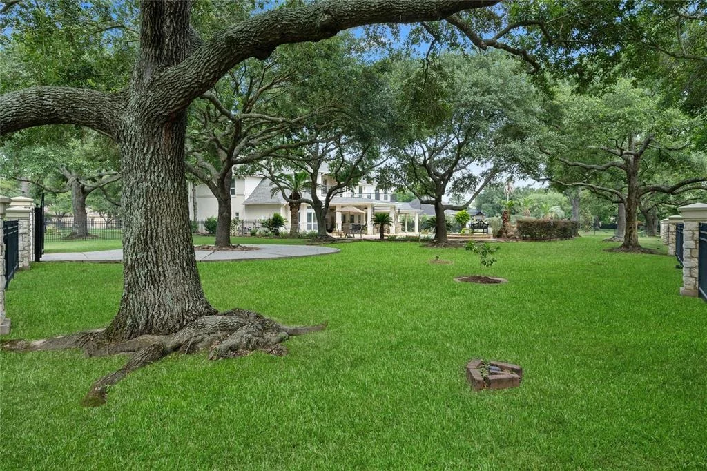 Photo of 9611 Stonebridge Place