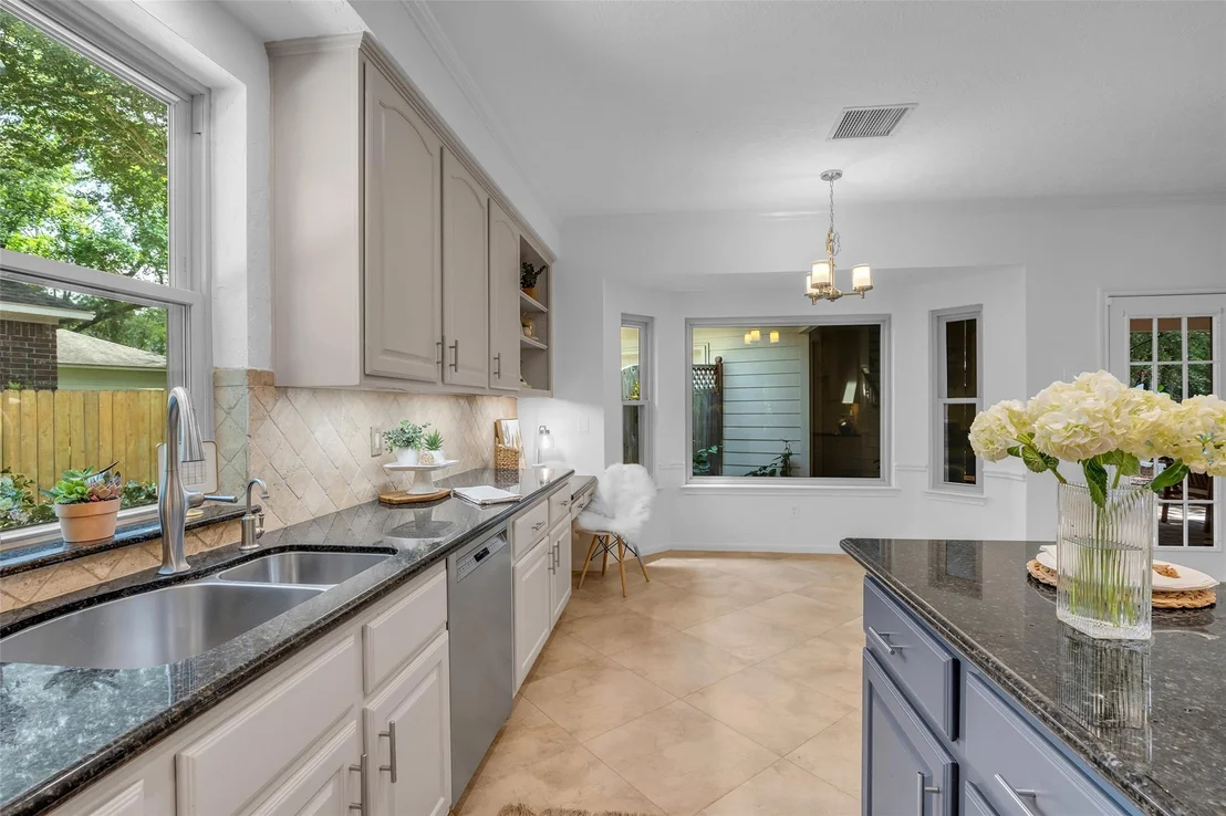 Photo of 118 Quiet Oak Circle