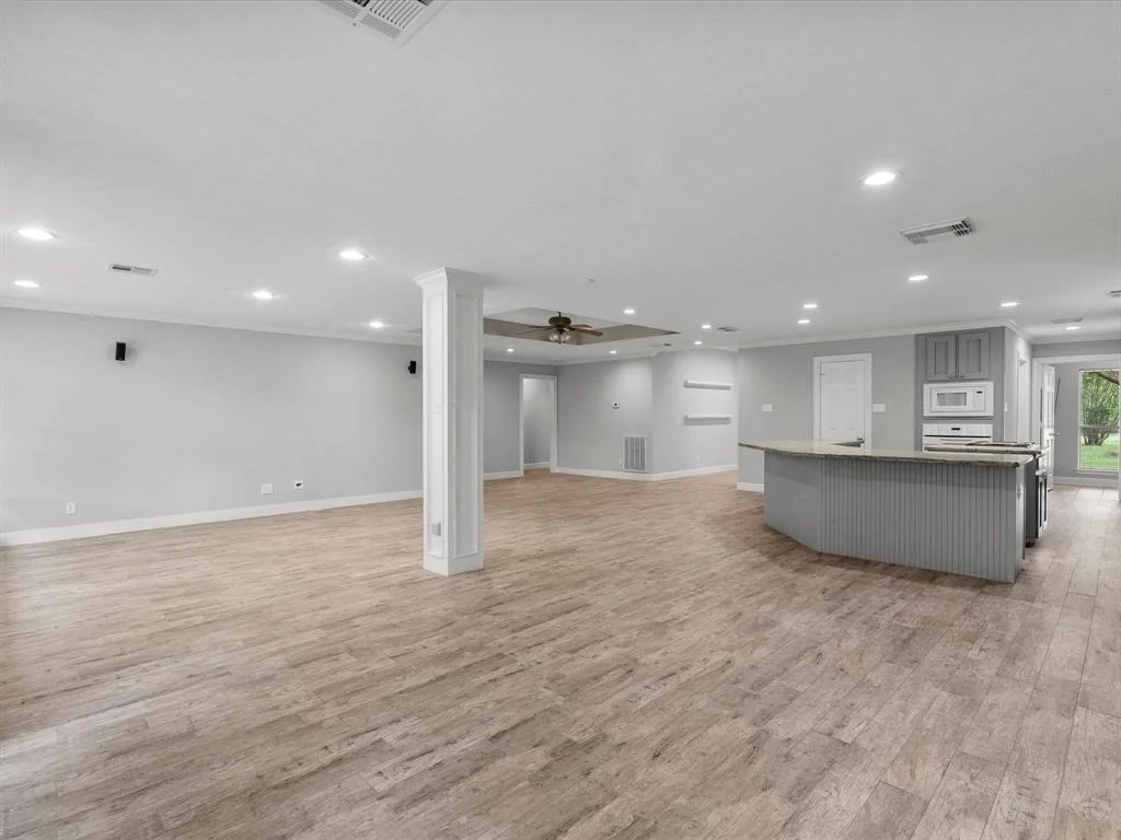 Photo of 5401 Palm Drive