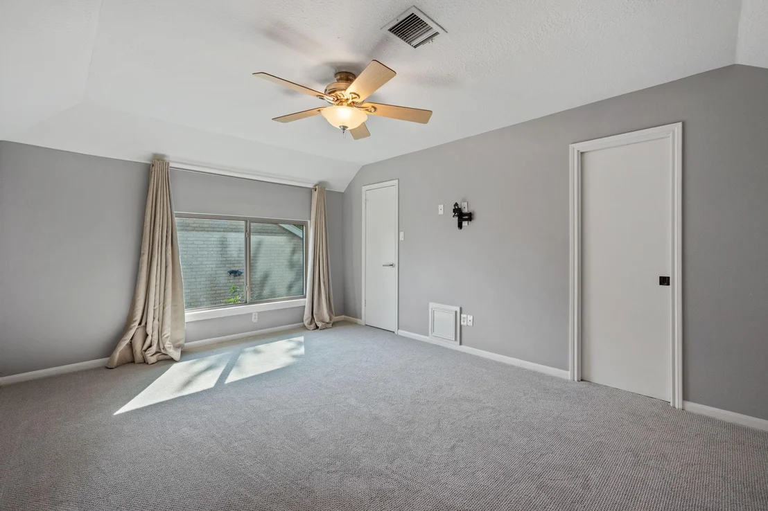 Photo of 11510 Riverview Drive