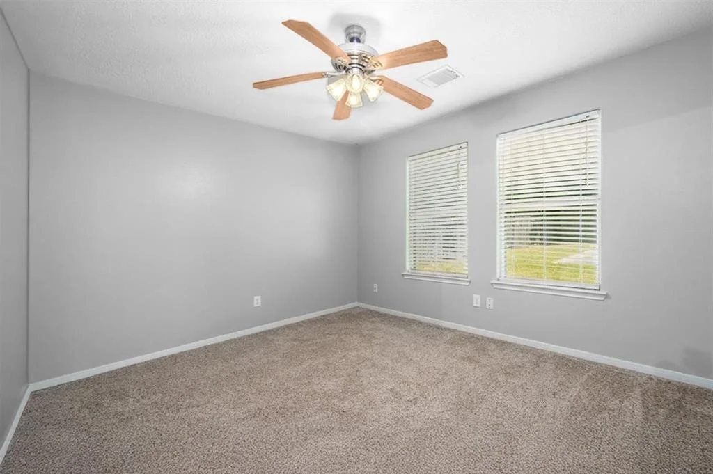 Photo of 18618 Artesian Way