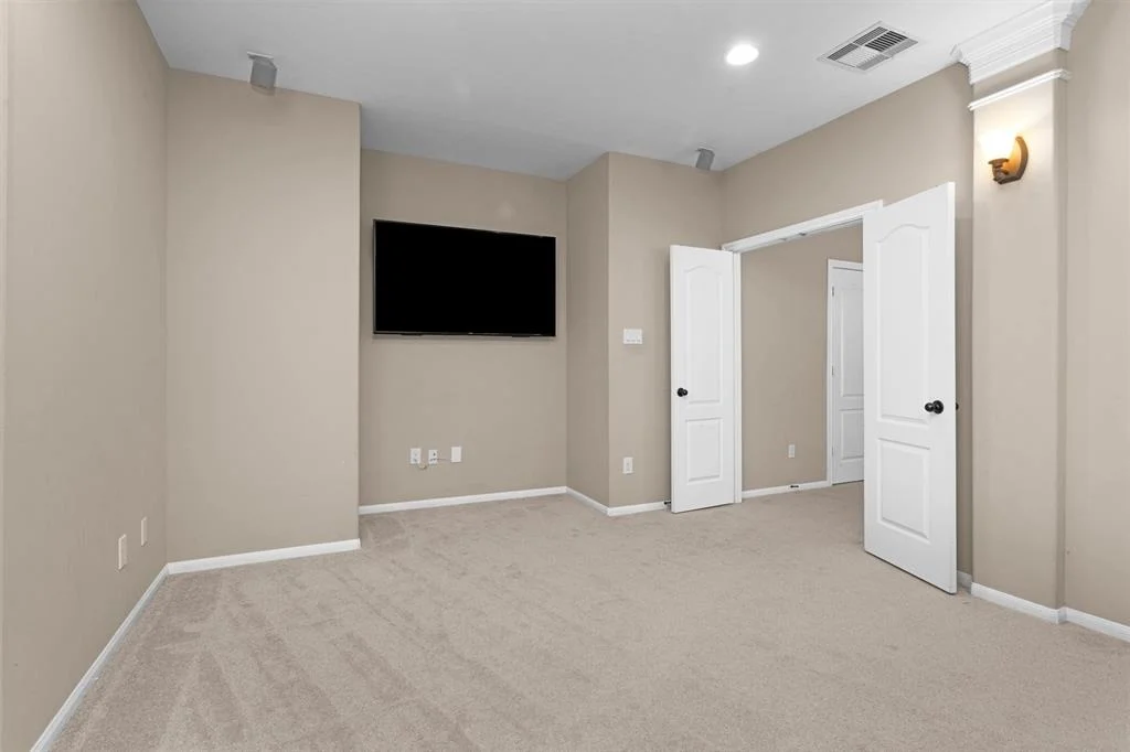 Photo of 18 Sandwell Place