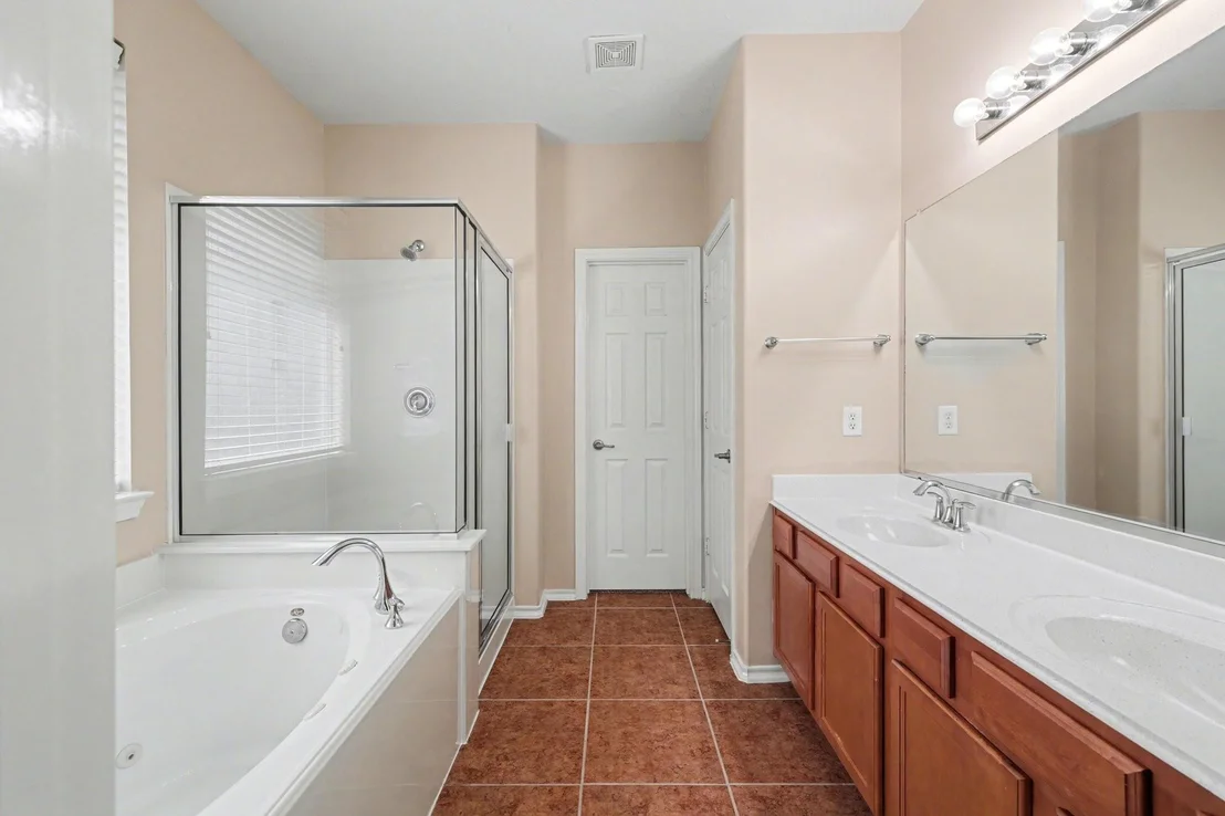 Photo of 25614 Saddlebrook Village Drive