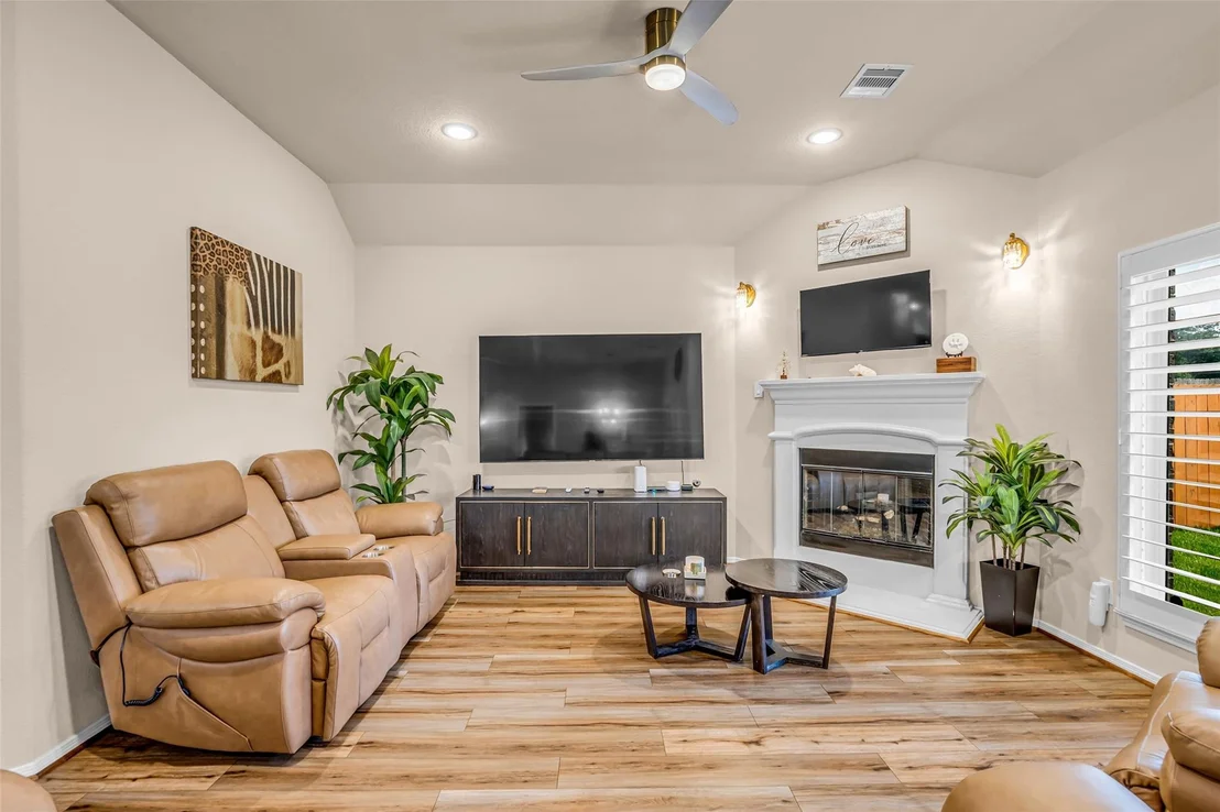 Photo of 22907 Banff Brook Way