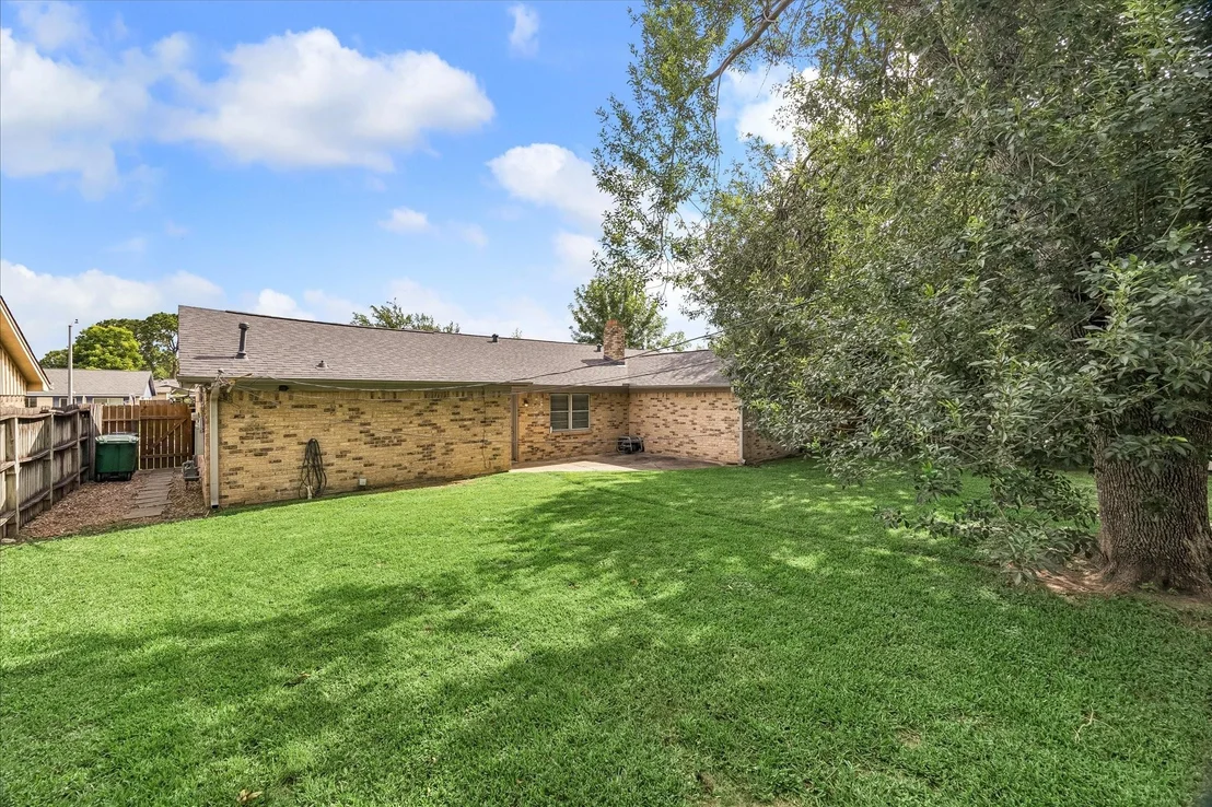 Photo of 5811 Spruce Forest Drive