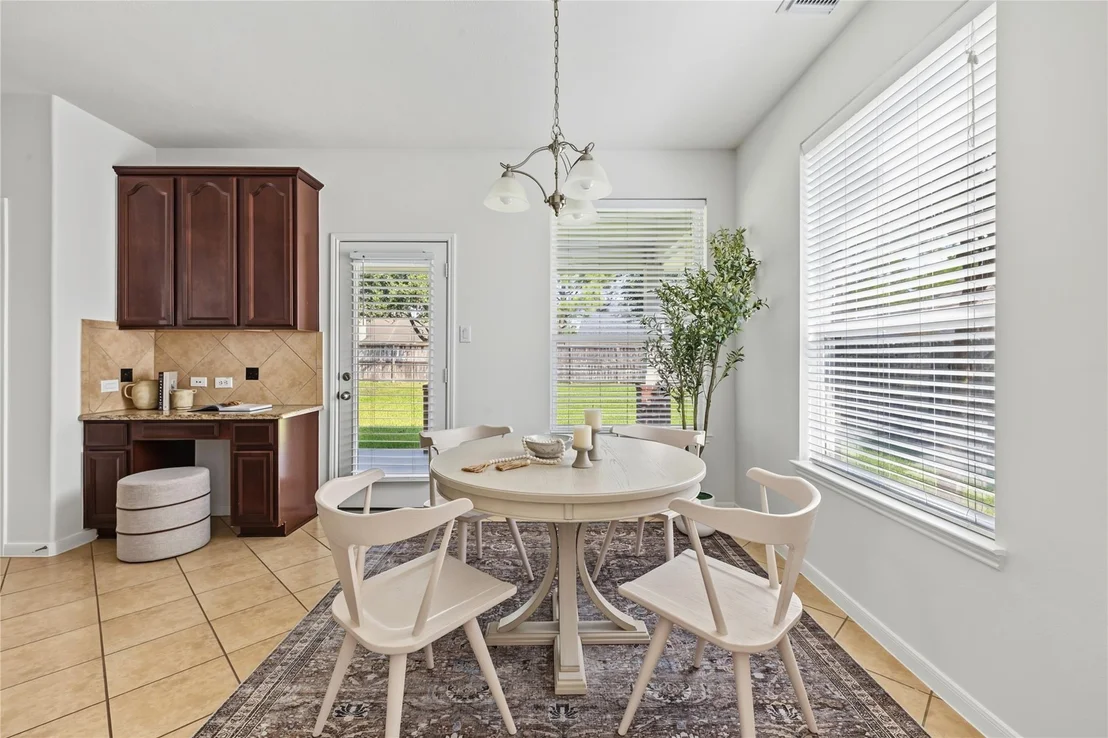 Photo of 8610 Rising Oak Lane