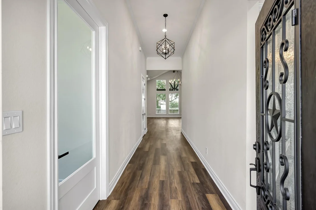 Photo of 101 Bermuda Circle