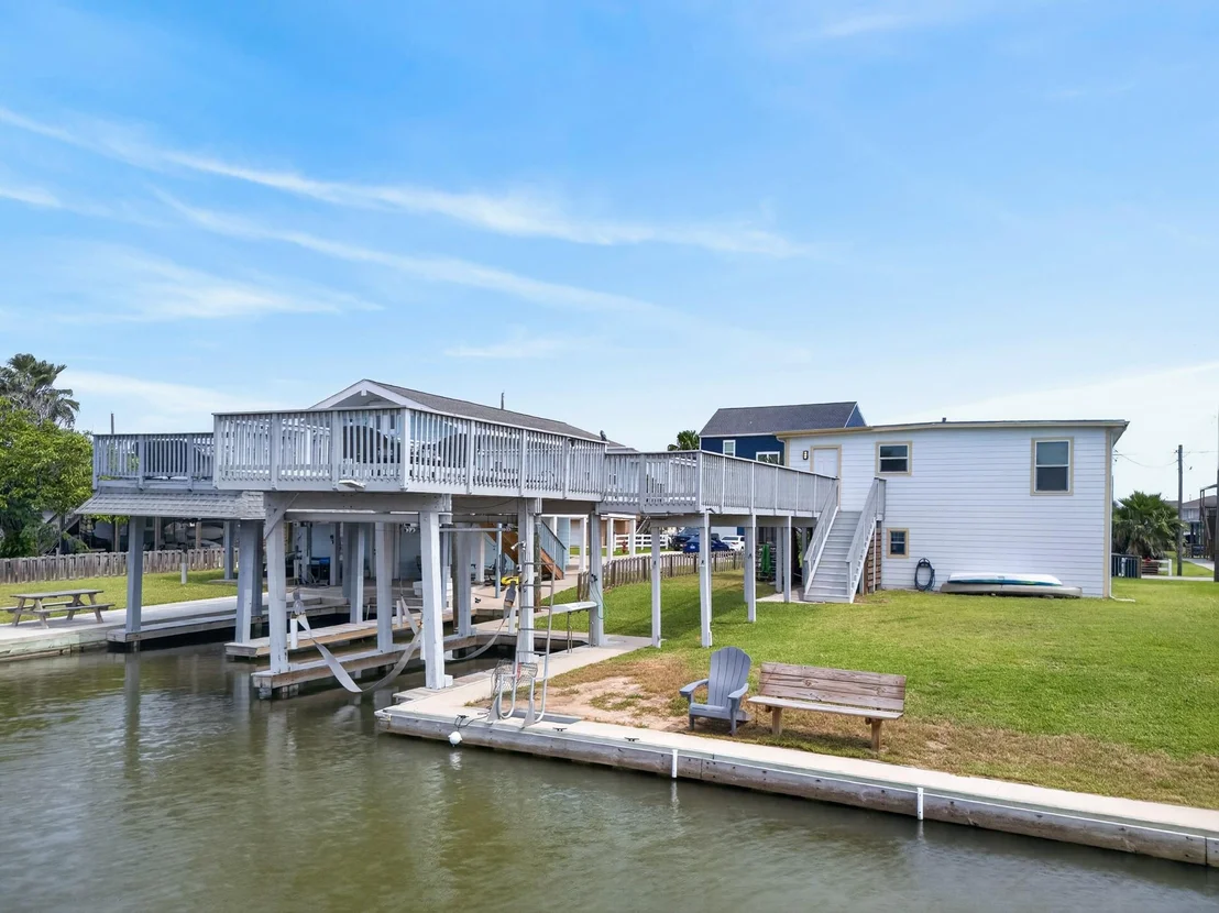 Photo of 16618 Bermuda Way