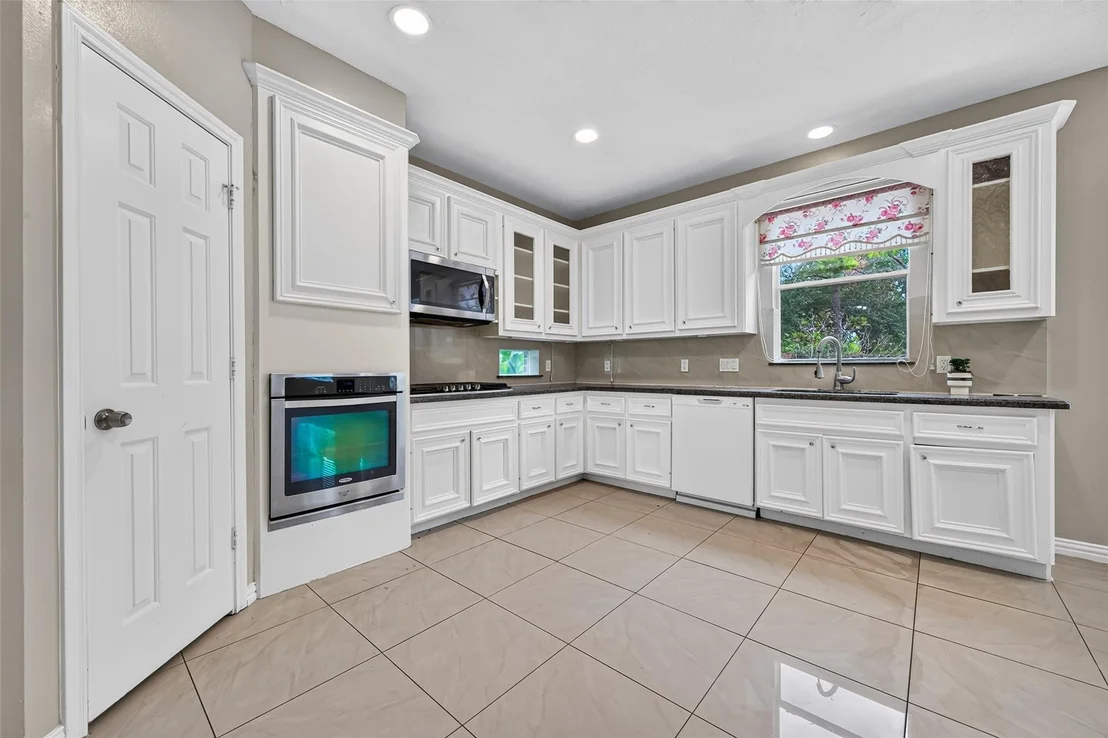 Photo of 14910 White Forge Lane
