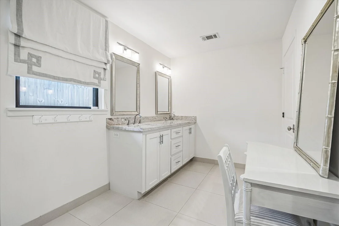 Photo of 1607 Haverhill Drive
